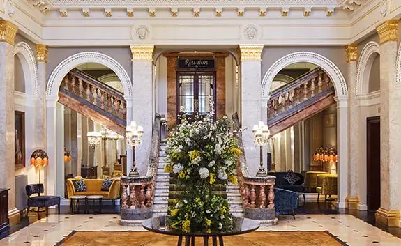 Clermont Victoria Lobby