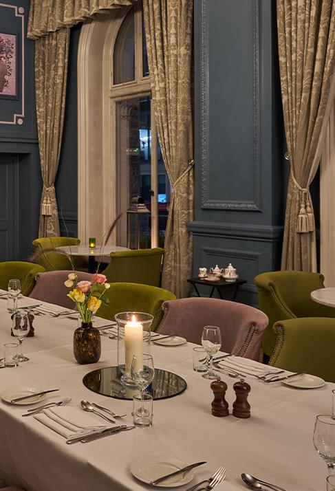 Clermont Victoria - tea lounge