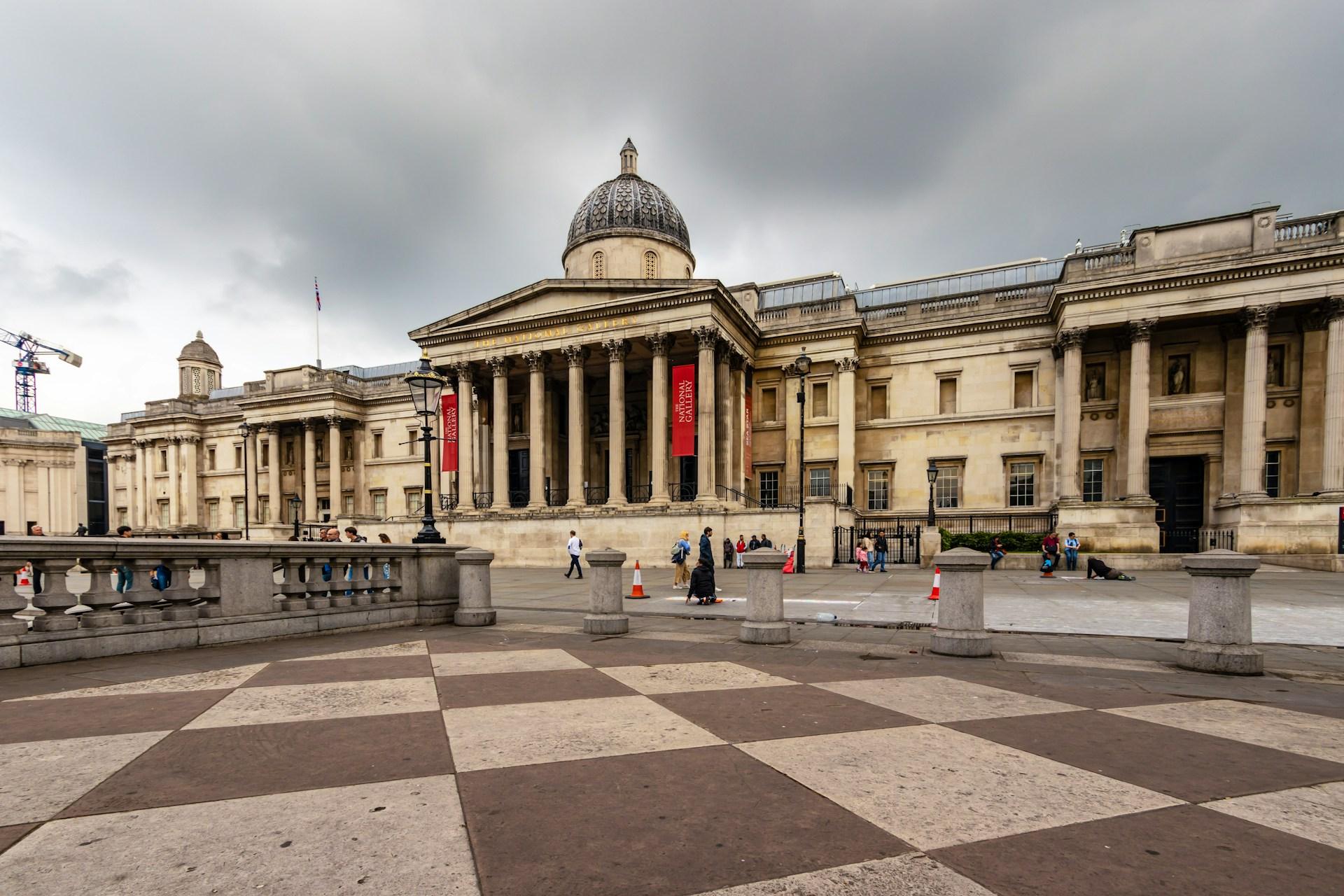 London Art Galleries and National Gallery Clermont Charing Cross 5